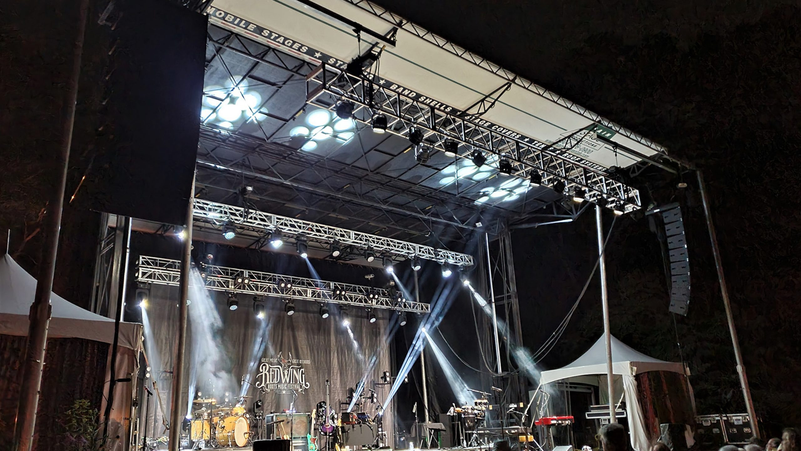 Martin Audio wavefront precision speakers on stage at red wing festival